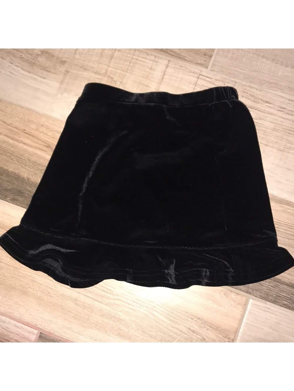 Hartstrings Black Velvet Skirt with Ruffled Edge, Size 5, Elastic Waistband EUC